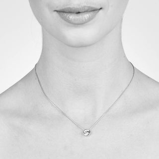Solitaire Gold Pendant