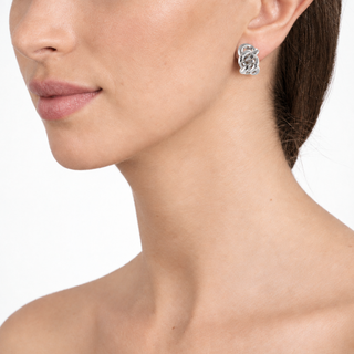 Link silver clip-on earrings on the colour model image