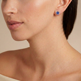 Model wearing Thisbe Silver Tanzanite Earrings