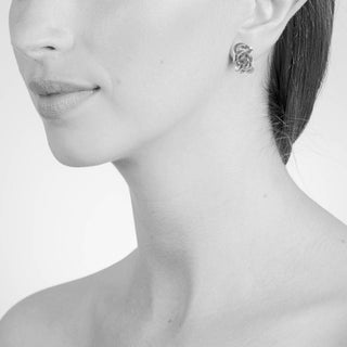 Link Model Clip-On Earrings
