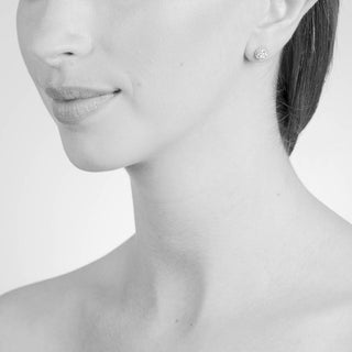 Model Pom Pom  Earrings